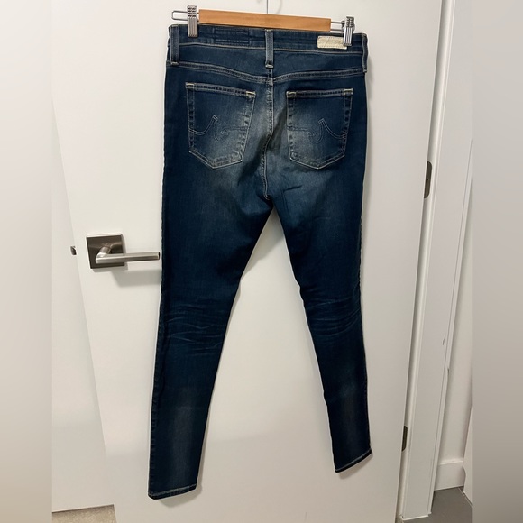 AG: Adriano Goldscmied, The Farrah Skinny, Size 28R - Picture 3 of 5